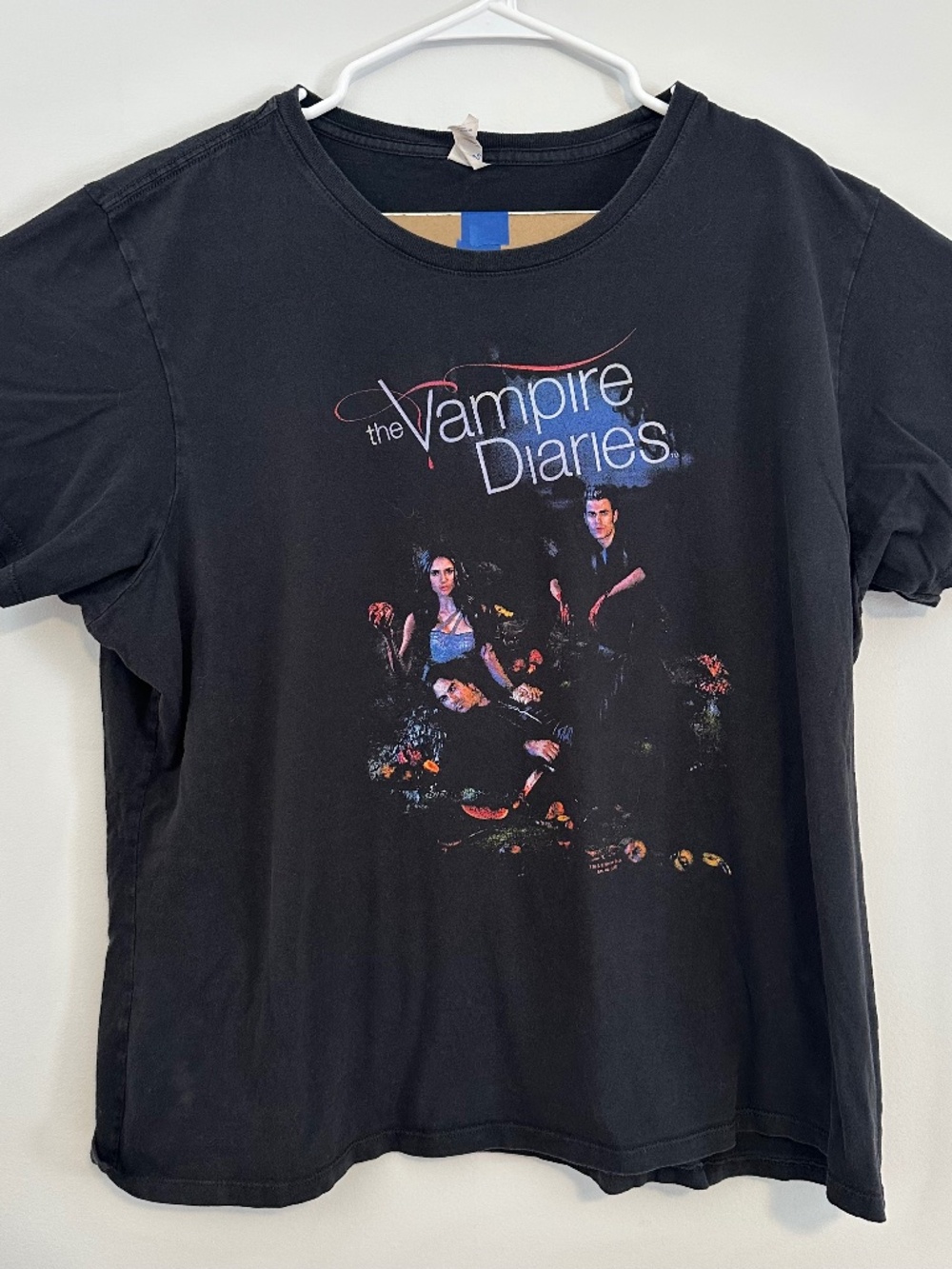 Vampire Diaries Graphic Print T-Shirt Women's 3XL Black Y2K Horror Short Sleeve